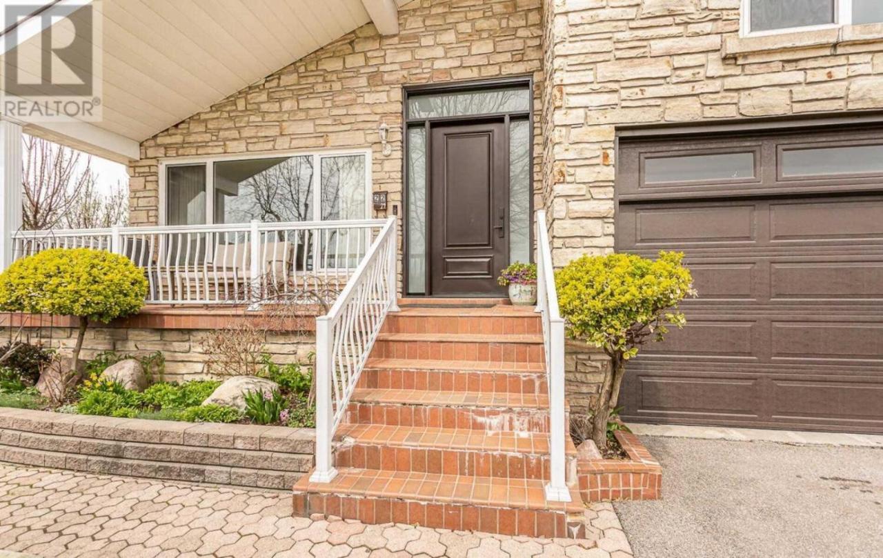 A Home Away Toronto Exterior foto